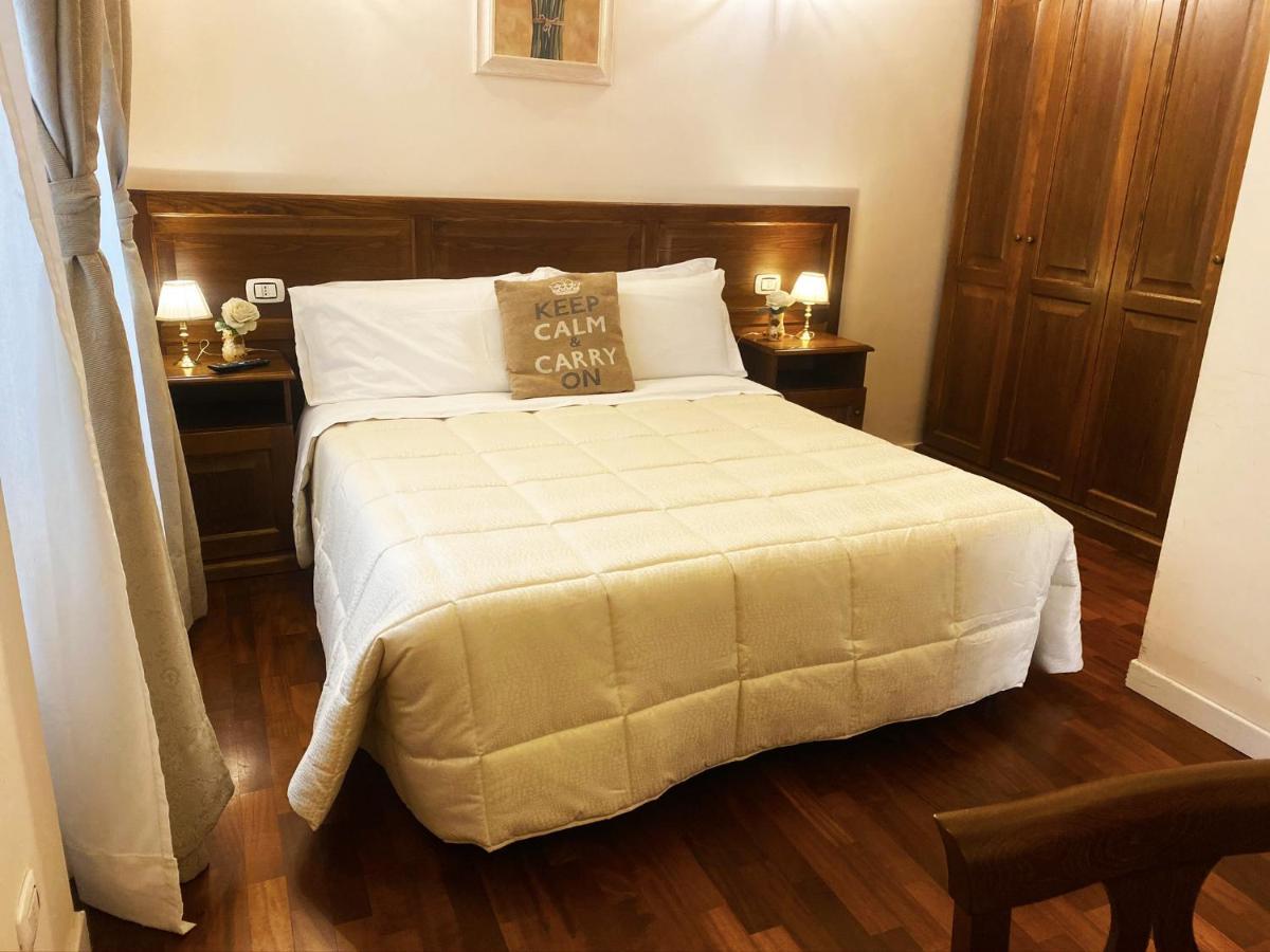 Relais Cavour Hotel Rome Exterior photo